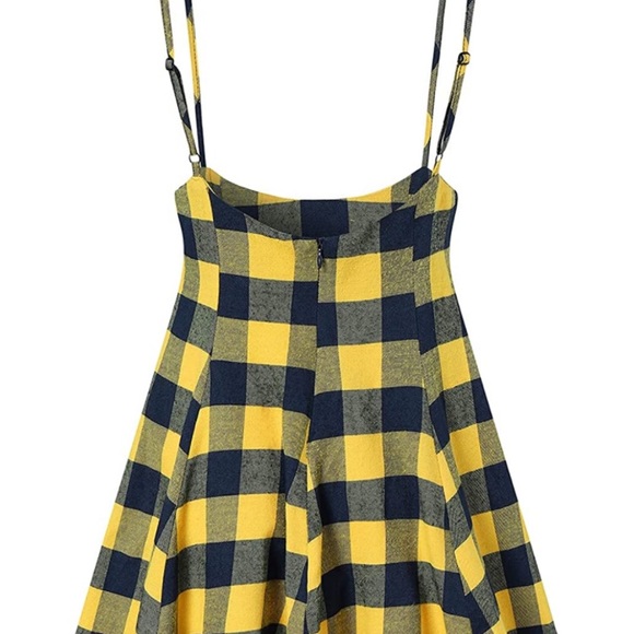 Plaid overall skirt - Picture 2 of 7